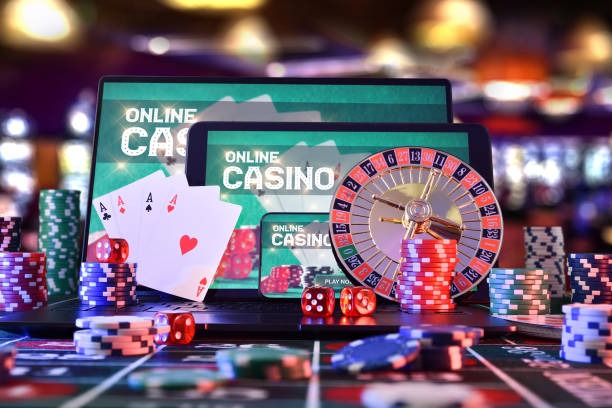 Weekly cashback and tier progression dashboard on mega777 slot showing bonus structure